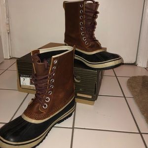 Sorel 1964 premium weather boot